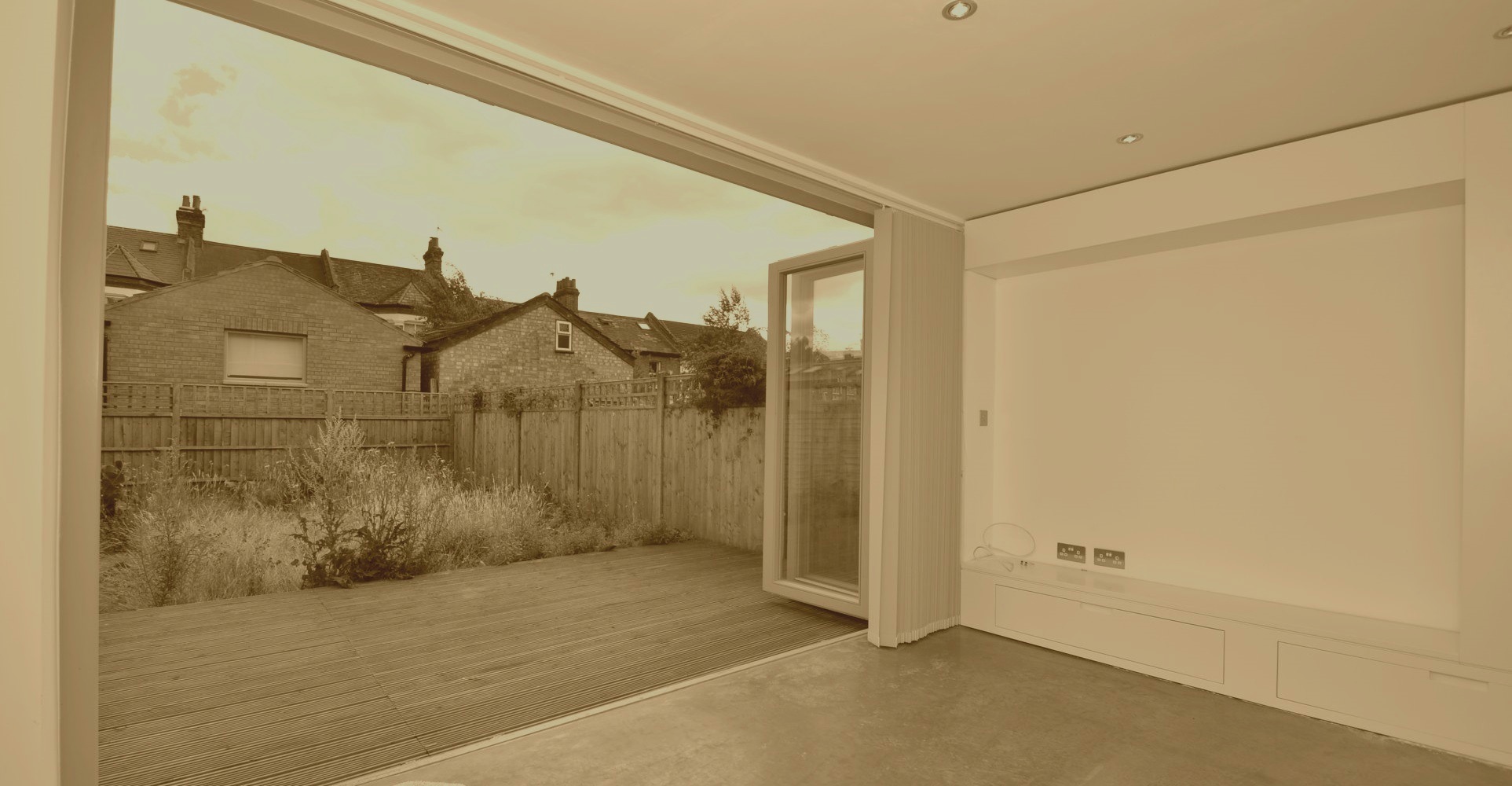 Slider, Glaziers in Broxbourne, EN10